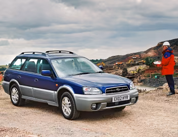Subaru Outback 2.5i [UK-spec] (BH) '1999–2003
