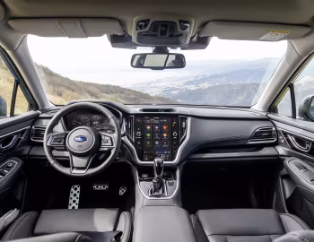 Panneau avant Subaru Outback Geyser [Italy] '2024–25