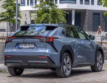 Subaru Solterra [Worldwide] '2022–25