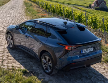 Subaru Solterra [Worldwide] '2022–25