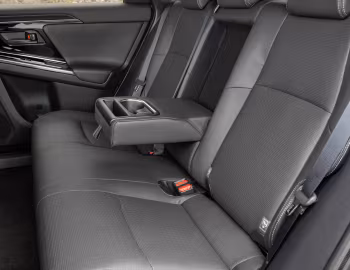 Interior Subaru Solterra [UK-spec] '2022–25
