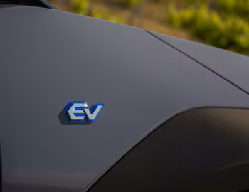 Subaru Solterra [Worldwide] '2022–25