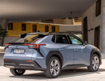 Subaru Solterra [Worldwide] '2022–25