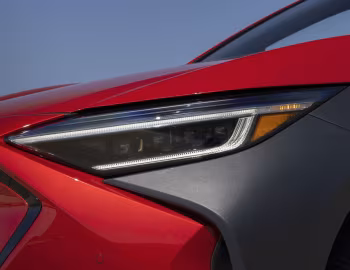 2023–25 Subaru Solterra Premium [North America] '2022–25