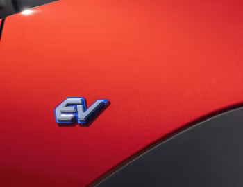 2023–25 Subaru Solterra Premium [North America] '2022–25