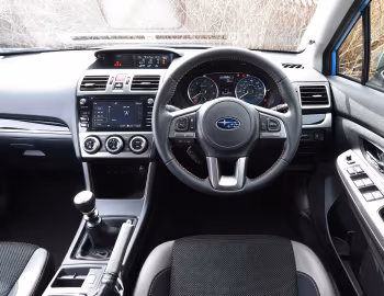 Painel frontal Subaru XV [UK-spec] '2016–17