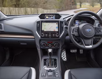 Painel frontal Subaru XV e-Boxer [UK-spec] '2020