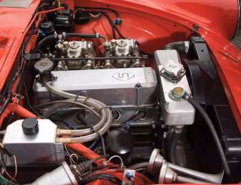 Под капотом Sunbeam Alpine Coupe NART by Harrington (Series II) '1961