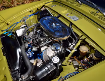 发动机舱 1968 Sunbeam Tiger II [US-spec] '1967