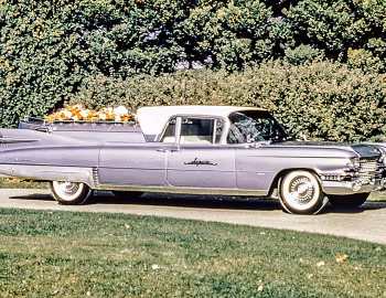 1959 Superior-Cadillac Royale Coupe de Fleur Flower Car (609) '1958–59