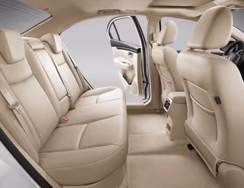 Interior Suzuki Alivio '2014–17