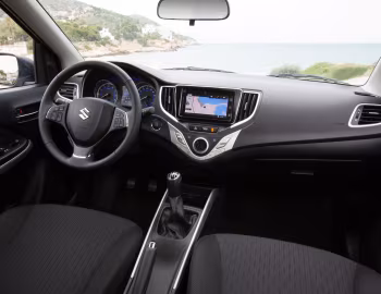 Интерьер Suzuki Baleno [Worldwide] '2016–20