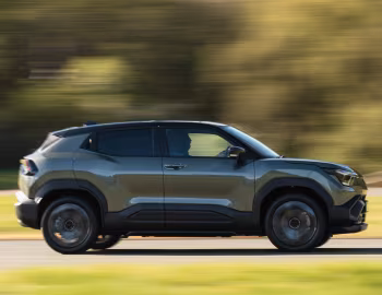 Suzuki e Vitara [UK-spec] '2025–н.ч.