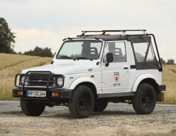 Suzuki Samurai Canvas Top [Worldwide] '1990–95
