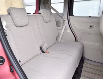 Interior Suzuki Spacia Hybrid X [Japan] (MK53S) '12.2017–12.2021