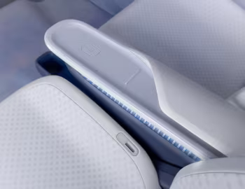 Інтер'єр Suzuki Vision e-Sky '10.2025