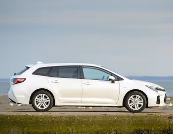 Suzuki Swace [UK-spec] '2023–н.в.