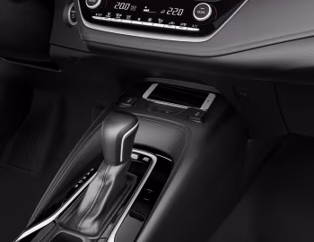 Интерьер Suzuki Swace [EU-spec] '2020–23