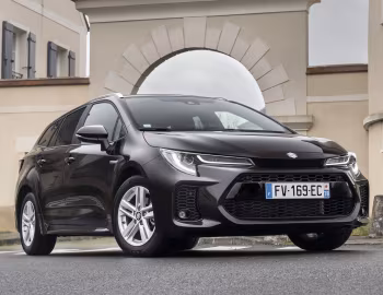 Suzuki Swace [EU-spec] '2020–23