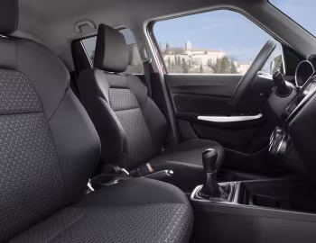 Интерьер Suzuki Swift [Worldwide] '2017–23