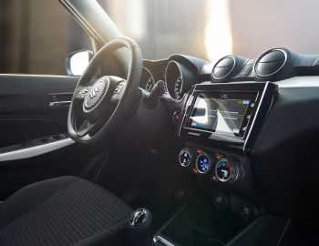 Интерьер Suzuki Swift [Worldwide] '2017–23
