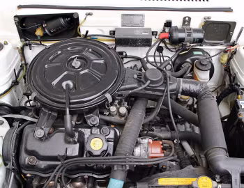 Sous la capuche Suzuki Swift 3-door '1984–86