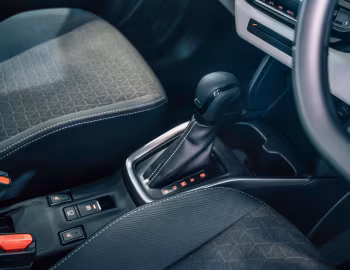 Интерьер Suzuki Swift Concept '10.2023