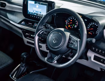 Передня панель Suzuki Swift Concept '10.2023