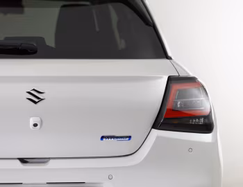 Suzuki Swift Hybrid "Sakura" [Italy] '2026