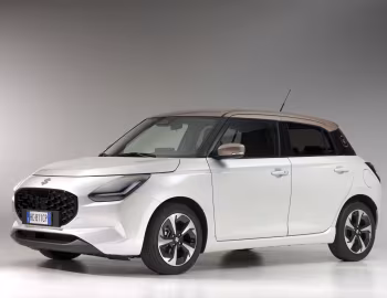 Suzuki Swift Hybrid "Sakura" [Italy] '2026