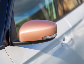 Suzuki Swift Hybrid "Sakura" [Italy] '2026