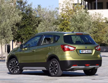 Suzuki SX4 S-Cross [Worldwide] '2013–16