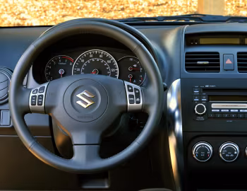 Передня панель 2007–10 Suzuki SX4 [North America] '2006–10