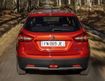 Suzuki SX4 S-Cross Hybrid [Worldwide] '2020–21
