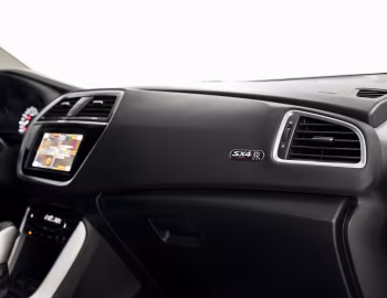 Интерьер Suzuki SX4 "Tabi" [Russia] '2019