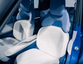 Інтер'єр Suzuki Vision e-Sky '10.2025