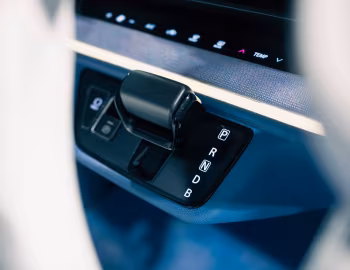 Інтер'єр Suzuki Vision e-Sky '10.2025