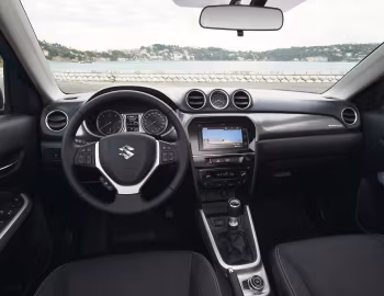 Передня панель Suzuki Vitara [Worldwide] '2015–18