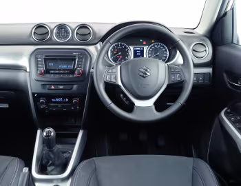 Передня панель Suzuki Vitara [South Africa] '2015–18
