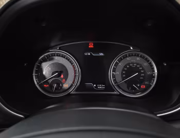 Комбинация приборов Suzuki Vitara [UK-spec] '2018–24