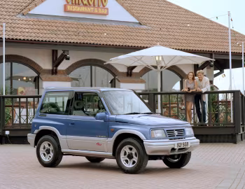 Suzuki Vitara 3-door [UK-spec] '1989–98