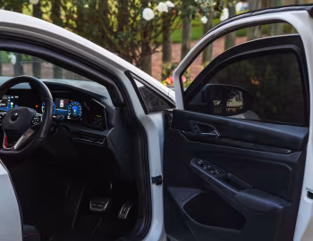Interior SVI Volkswagen Golf GTI '2024