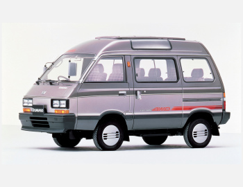 Subaru hot sale minivan models