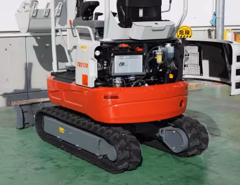 Under The Hood Takeuchi TB217R [Worldwide] '02.2020–pr.