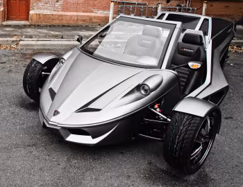 Tanom Invader TR-3 '2011–pr.