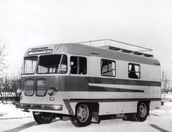 TA 9H '1962