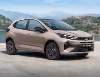 Tata Altroz '2025–pr.