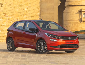 Tata Altroz '01.2020–pr.