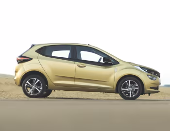 Tata Altroz '01.2020–pr.