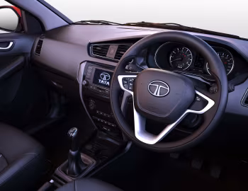 Panel frontal Tata Bolt '01.2015–04.2019